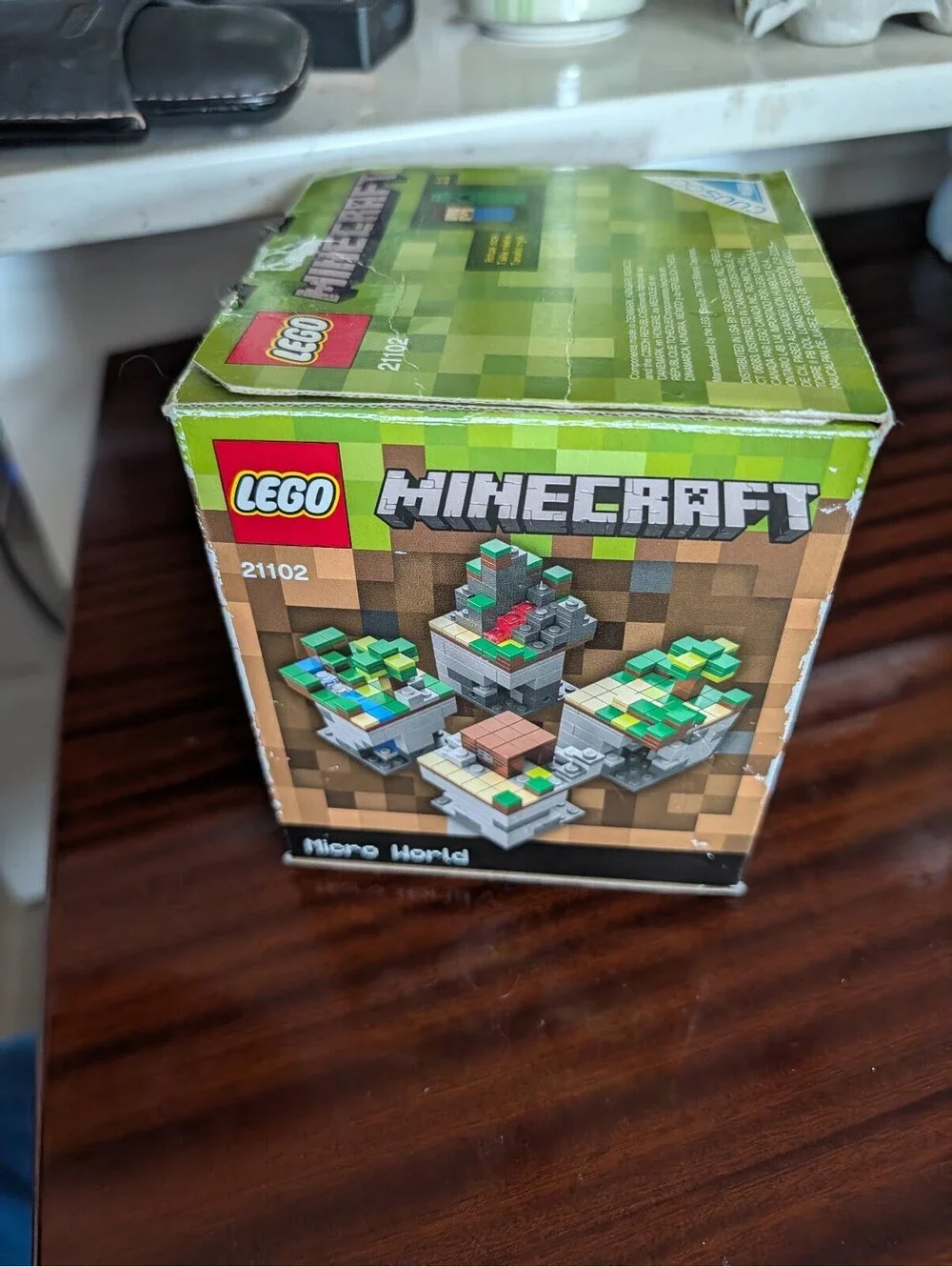 LEGO Minecraft Micro World 21102 Building Set